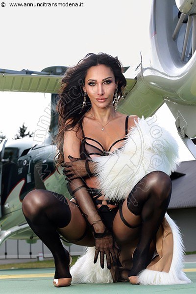 Foto Leticia Freitas  Annunci Sexy Transescort Milano