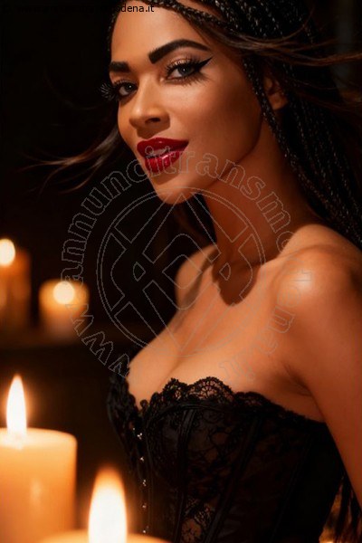 Foto Mariah Massage  Annunci Sexy Transescort Brindisi