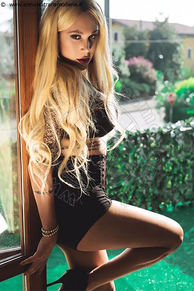 Foto Miss Valentina Bigdick  Annunci Sexy Trans Treviso