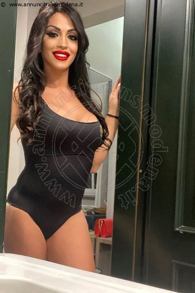 Foto Natasha Queen  Annunci Sexy Trans Avezzano