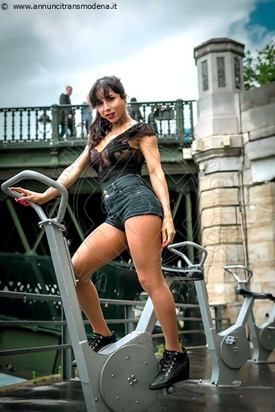 Foto Ruby De Oliveira Annunci Sexy Trans Parigi